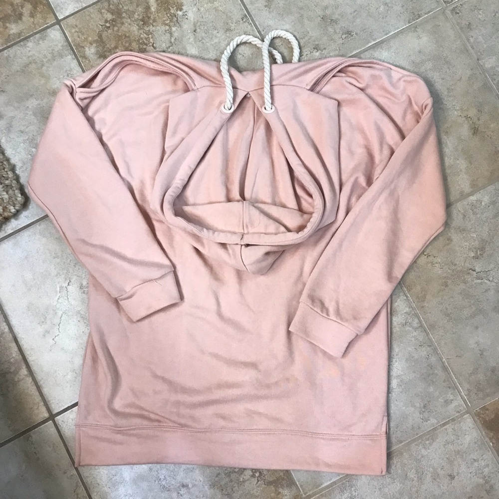 🌸Essue Oversized Cold Shoulder/Longer Length Hoodie - Picture 5 of 11